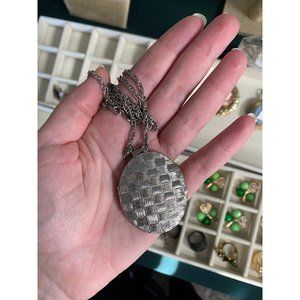 Vintage silver locket necklace | Gift for Her | Gift for Mother